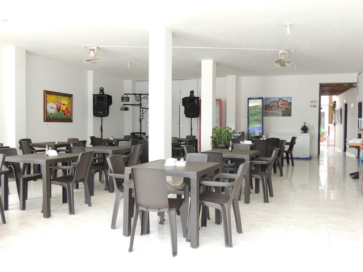 Hotel Sol De Occidente San Jerónimo Esterno foto